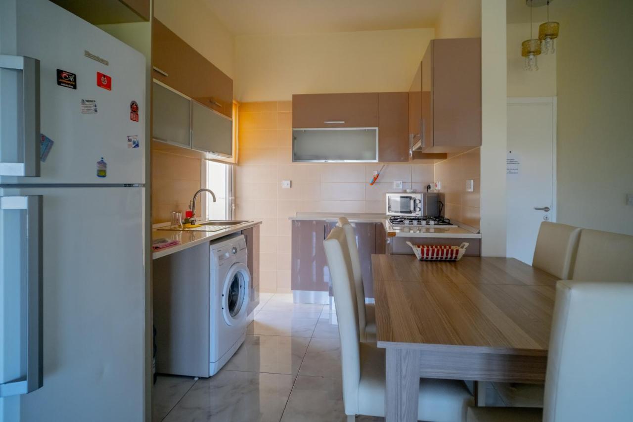 Spacious Two-Bedroom Apartment In Amazing Residence Escape Homes Kyrenia  Exterior foto