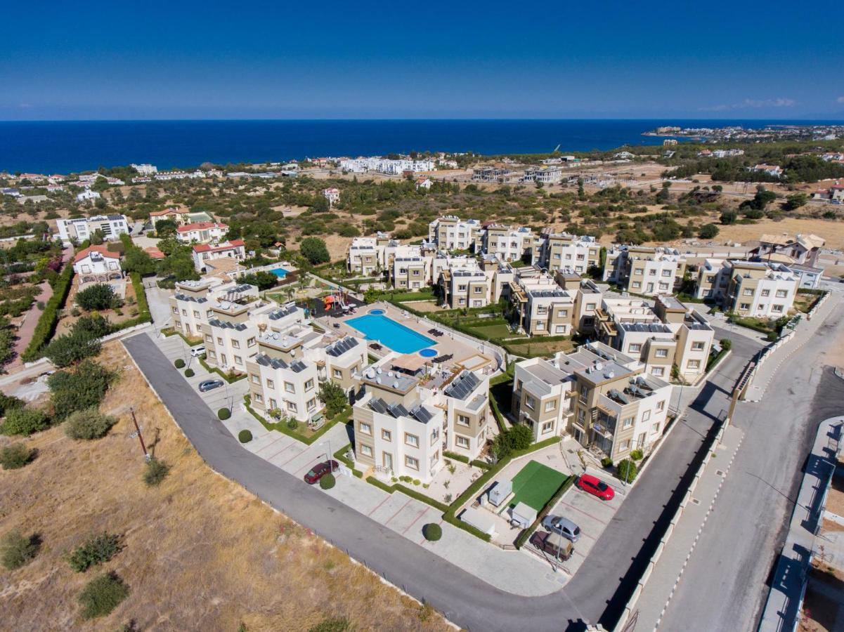 Spacious Two-Bedroom Apartment In Amazing Residence Escape Homes Kyrenia  Exterior foto