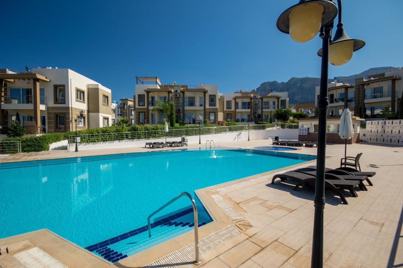 Spacious Two-Bedroom Apartment In Amazing Residence Escape Homes Kyrenia  Exterior foto
