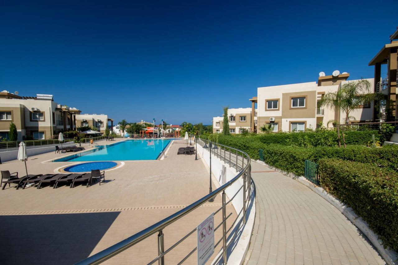 Spacious Two-Bedroom Apartment In Amazing Residence Escape Homes Kyrenia  Exterior foto