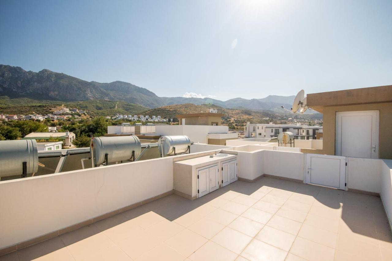 Spacious Two-Bedroom Apartment In Amazing Residence Escape Homes Kyrenia  Exterior foto